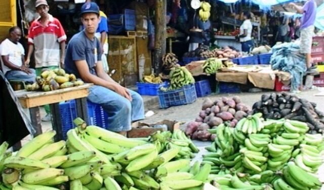 Los precios siguen al alza y las ventas caen