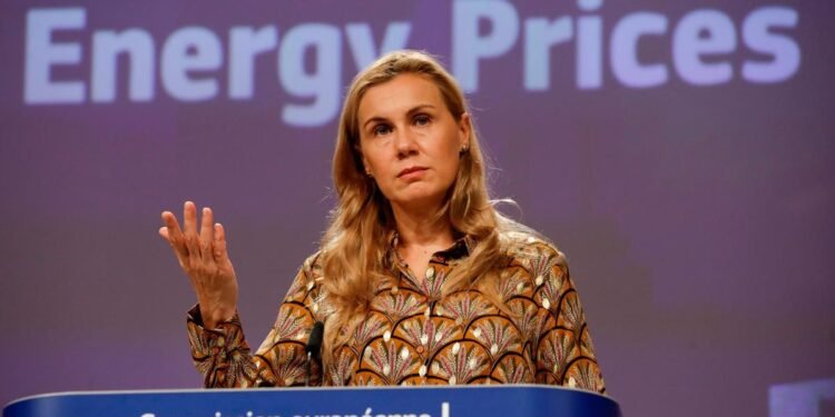 UE acuerda plan ahorro gas ante la reducción de suministro ruso