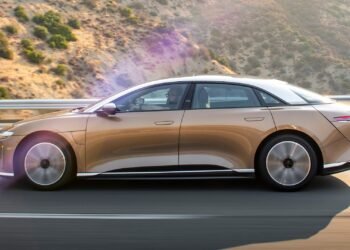Un nuevo ‘ranking’ de autos eléctricos revela qué modelos son los más ‘verdes’ del mercado en EE.UU.