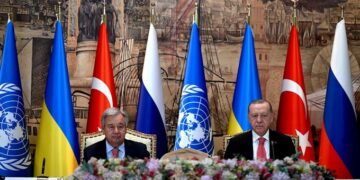 Ucrania y Rusia firman con Turquía y la ONU acuerdos de exportación de grano