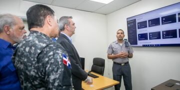 Presidente Luis Abinader apertura plataforma de denuncias virtuales