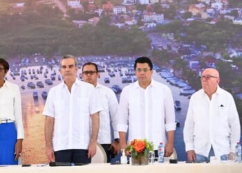 Anuncian plan de reodenamiento territorial en Bayahibe y construcción de 500 habitaciones hoteleras