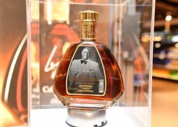 Presentan Ron “Legado El Caballo Mayor” en homenaje a Johnny Ventura