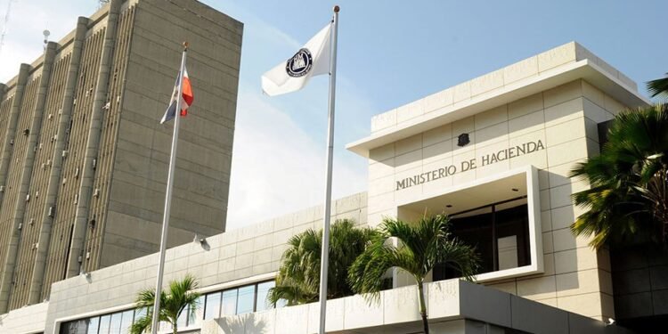 Alza de precios impulsó ingresos fiscales RD en enero-junio 2022