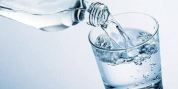¿Qué tanta agua hay que tomar para no deshidratarse?