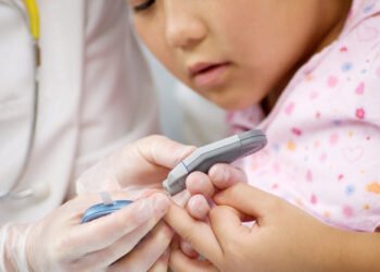 Diagnostican 122 niños con diabetes al año