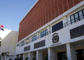 Alertan Congreso aprobaría nueva Ley de Fidecomiso inconstitucional y poco transparente