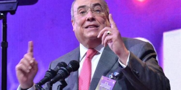 El PLD acusa Gobierno y PRM de aprobar a la carrera Ley Electoral