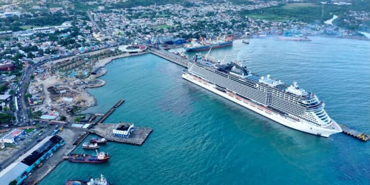 Taino Bay: 300,000 cruceristas en su primer año de operaciones en Puerto Plata