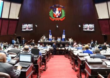 Oposición impide PRM apruebe bonos por RD$363,257 millones