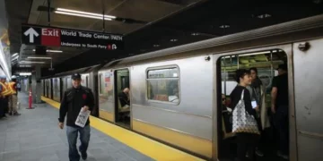 Metro Nueva York supera mil millones de pasajeros por primera vez desde 2019