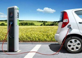Carga de autos eléctricos, más fácil y puntera en Latinoamérica tras alianza