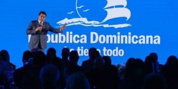Ministro de Turismo apertura agenda en Fitur en un encuentro con más de 300 agencias y medios europeos