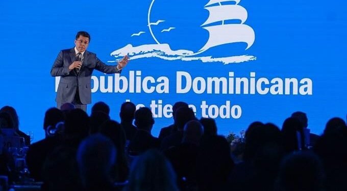 Ministro de Turismo apertura agenda en Fitur en un encuentro con más de 300 agencias y medios europeos