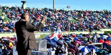 Batalla de la Fe: miles de personas acudieron este domingo al Estadio Olímpico