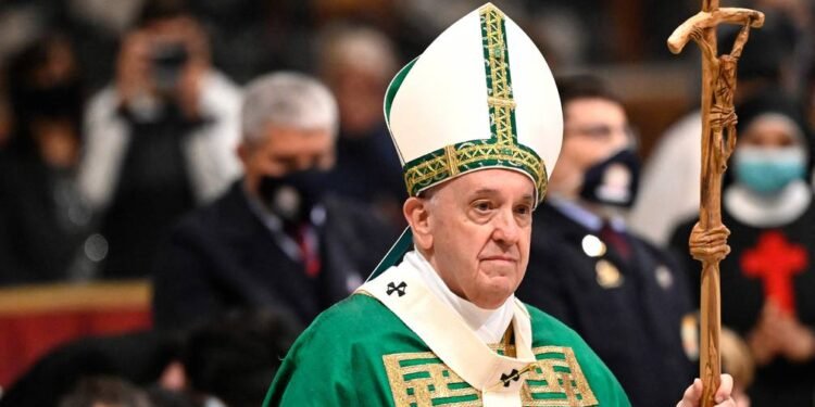 Papa Francisco: las Homilías «son un desastre en general»