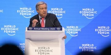 Secretario General de la ONU acusa a petroleras de propagar una «gran mentira» sobre su papel en cambio climático