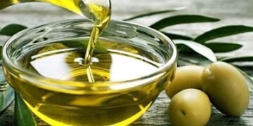 Estudio revelan consumo de aceite de orujo de oliva disminuye el colesterol y controla la obesidad