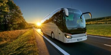 Secuestran autobús con 37 personas que salió de Santo Domingo a Puerto Principe, Haití.