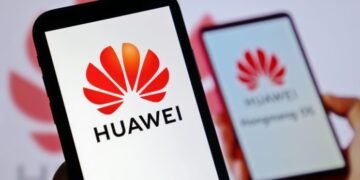 El gobierno de Joe Biden evalúa eliminar por completo a Huawei de los proveedores estadounidenses