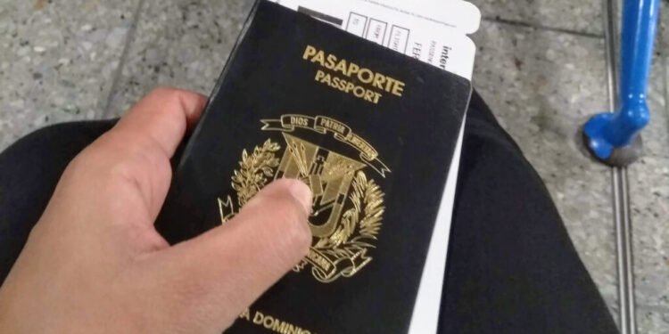 Pasaporte dominicano permite acceder a 70 países sin necesidad de visado