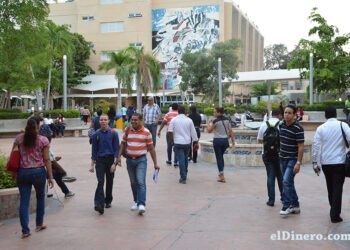 ¿Cuáles problemas sociales les preocupa a los dominicanos?