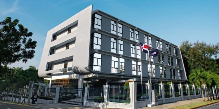 Activos bancarios cruzan el umbral de los RD$3 billones en noviembre 2022