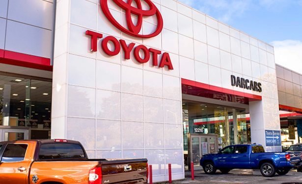 Toyota se mantuvo como líder de ventas de autos en 2022
