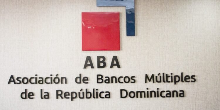 Bancos buscan impedir acceso indiscriminado a información financiera