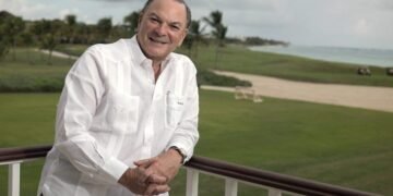 Frank Rainieri detalla los pendientes del turismo en República Dominicana