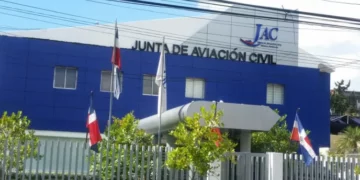 Presidente de la Junta de Aviación Civil ve favorable política de cielos abiertos para el país