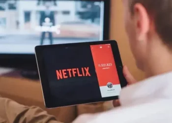 Netflix da marcha atrás: vuelve a posponer la prohibición de compartir contraseña