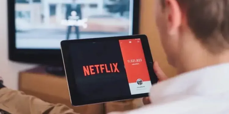 Netflix da marcha atrás: vuelve a posponer la prohibición de compartir contraseña