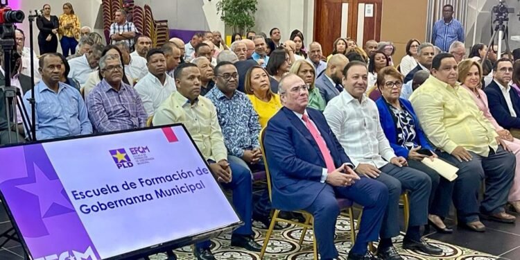 PLD pone en funcionamiento Escuela de Formación en Gobernanza Municipal