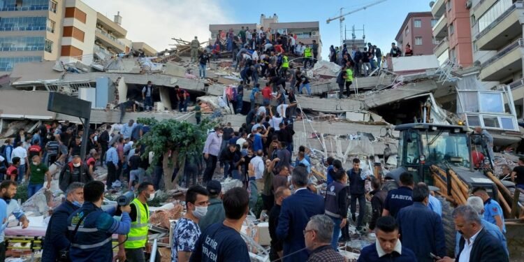 Devastador terremoto de magnitud 7.8 en Turquía y Siria deja miles de personas muertas y heridas