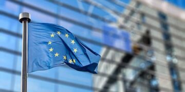 La UE bajo el fuego cruzado de EEUU y China en la batalla de la industria verde