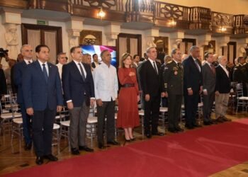 Presidente Luis Abinader resalta desafíos de República Dominicana ante el descalabro en Haití