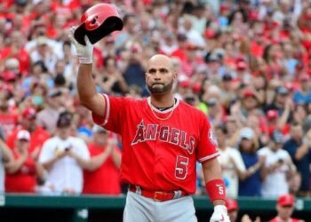 Albert Pujols dice puede vivir fuera del béisbol, “La gente sigue preguntándome si lo extraño. No extraño nada al respecto. Realmente no lo hago. ”