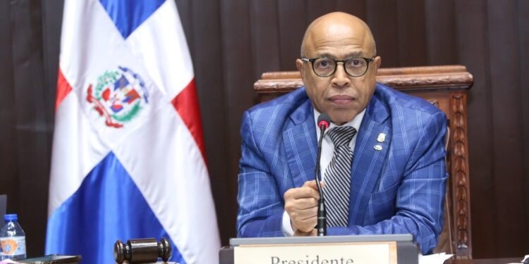 Diputados aprueban en segunda lectura el proyecto de ley sobre Fideicomiso Público