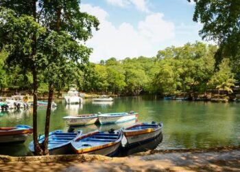 Ministerio de Turismo promete reconstrucción de la laguna Gri-Gri en Rio San Juan