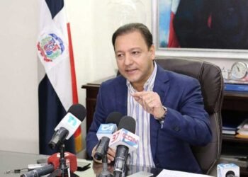 Abel Martínez: “Presidente, baje la gasolina, usted no tiene excusas”