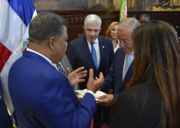 Bloque Parlamentario del PLD denuncia ante comunidad internacional persecución política