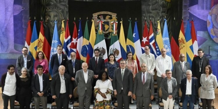 COLOMBIA: En diálogo de paz, el Gobierno reconoce estatus político ELN