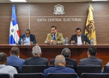 Junta Central Electoral se reúne con los partidos políticos para hablar sobre primarias