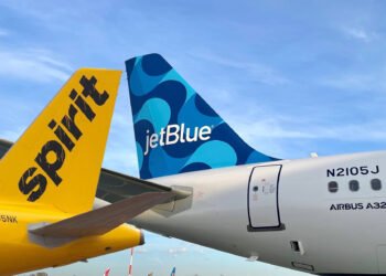 EE.UU. denuncia la compra de la aerolínea Spirit por JetBlue para frenarla