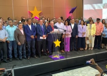 PLD dice Ministerio Público está actuando al servicio de la reelección del presidente Luis Abinader.