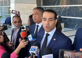 PLD solicita a Procuraduría que investigue uso de fondos públicos para compra de alcaldes