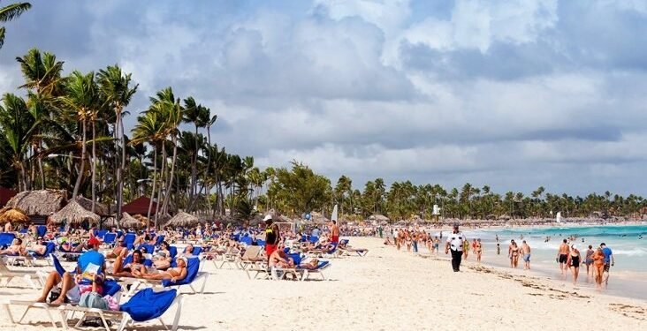 180 mil turista llegaron a República Dominicana en Semana Santa