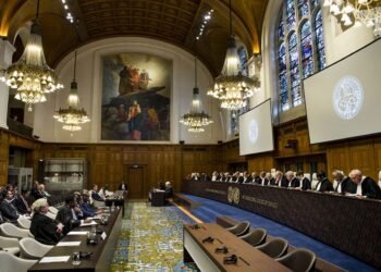 Corte de La Haya ordena a Rusia pagar US$5.000 millones a Ucrania