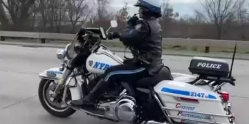 Dominicana dirige patrulla motorizada de la Policía de Nueva York